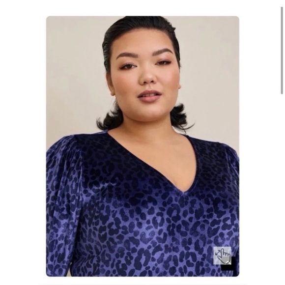 TORRID Blue Velvet Animal Print Bodysuit - Picture 3 of 8